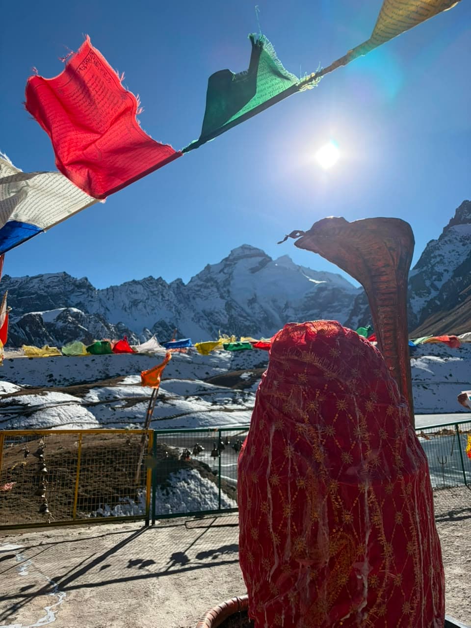 Travel Uttarakhand office team on a call with travellers